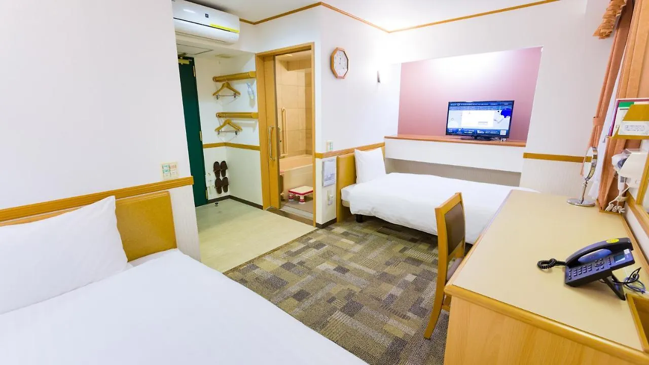 Toyoko Inn Kawasaki Ekimae Isago 3*, Kawasaki (Kanagawa)